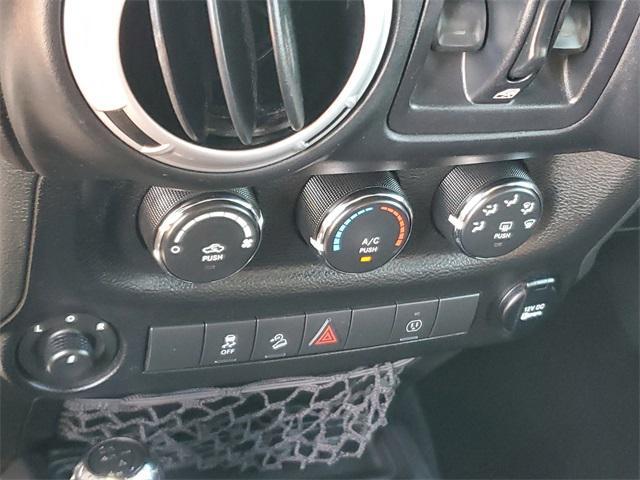 used 2015 Jeep Wrangler Unlimited car, priced at $18,588