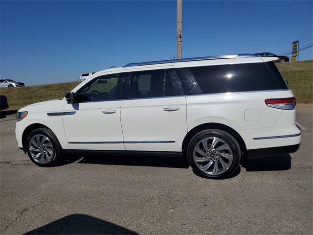 used 2022 Lincoln Navigator car, priced at $49,487