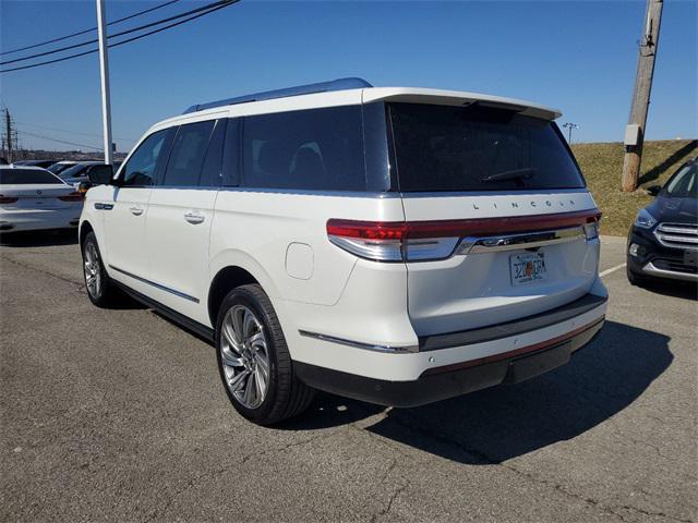 used 2022 Lincoln Navigator car, priced at $49,487