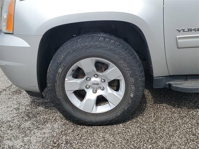 used 2011 GMC Yukon XL car, priced at $3,987