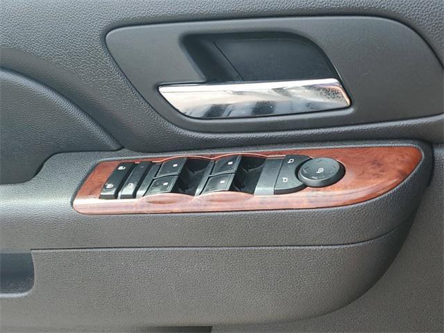 used 2011 GMC Yukon XL car, priced at $3,987