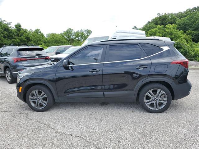 used 2023 Kia Seltos car, priced at $18,487