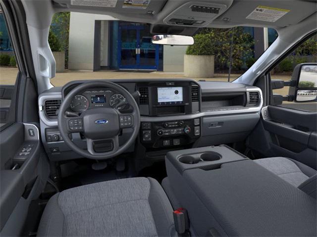 new 2025 Ford F-350 car, priced at $66,951