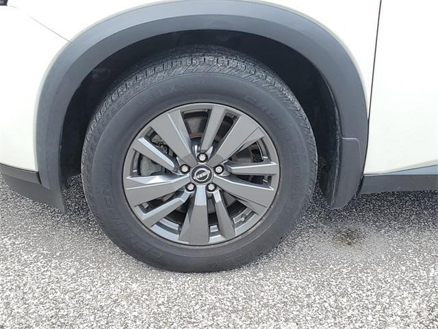 used 2022 Nissan Pathfinder car, priced at $23,587