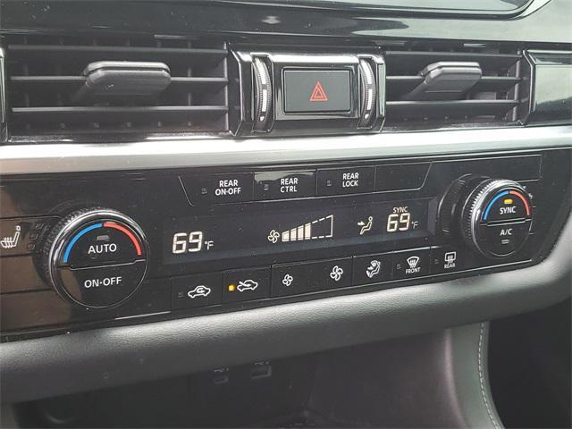 used 2022 Nissan Pathfinder car, priced at $23,587