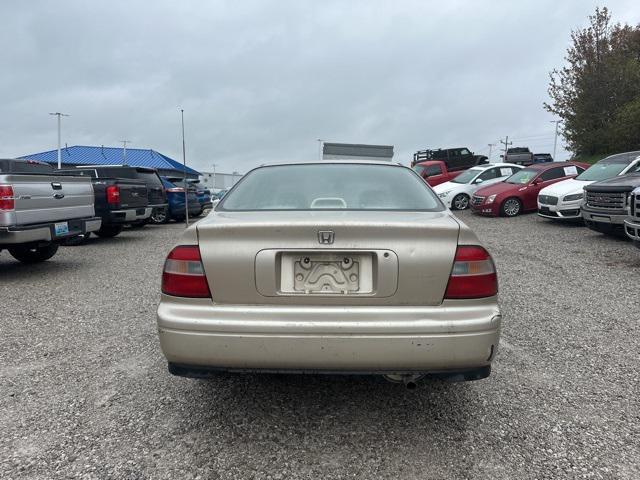 used 1994 Honda Accord car, priced at $1,987