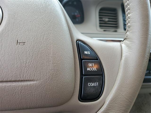 used 2004 Mercury Grand Marquis car, priced at $4,998