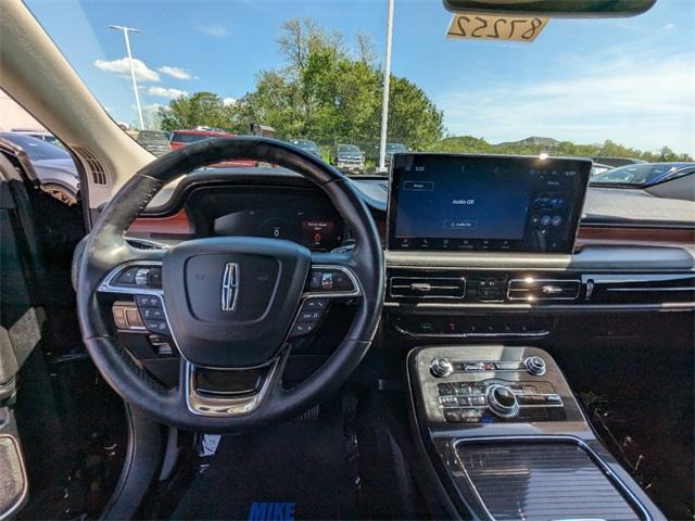used 2022 Lincoln Nautilus car, priced at $39,987
