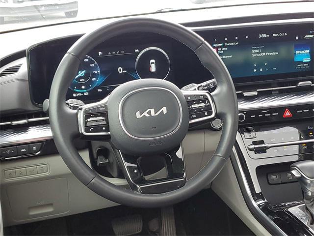 used 2024 Kia Carnival car, priced at $39,524