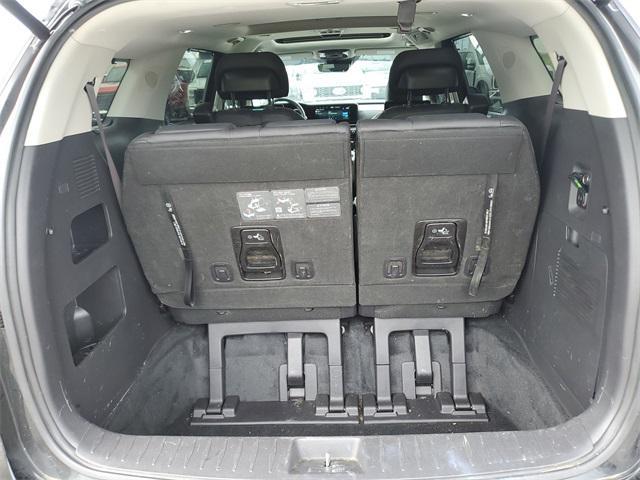 used 2024 Kia Carnival car, priced at $39,524