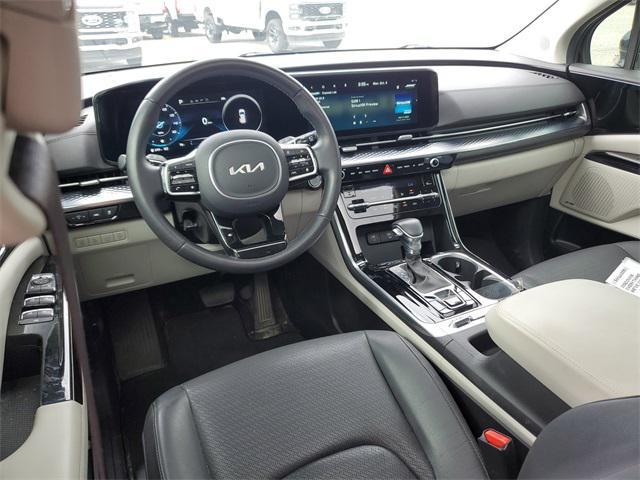 used 2024 Kia Carnival car, priced at $39,524