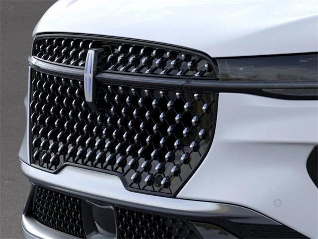 new 2025 Lincoln Nautilus car, priced at $61,948
