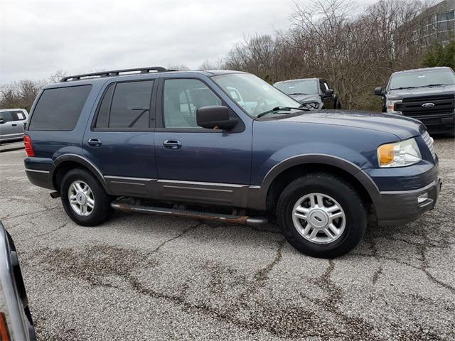 used 2005 Ford Expedition car, priced at $3,487