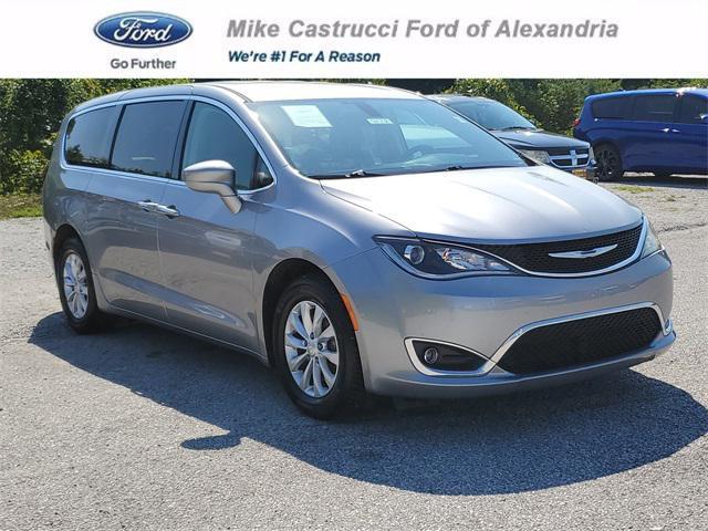 used 2018 Chrysler Pacifica car, priced at $14,416