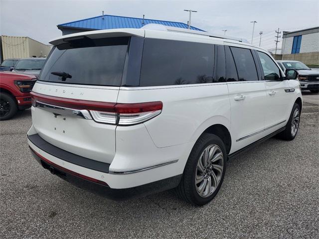 used 2022 Lincoln Navigator car, priced at $52,686