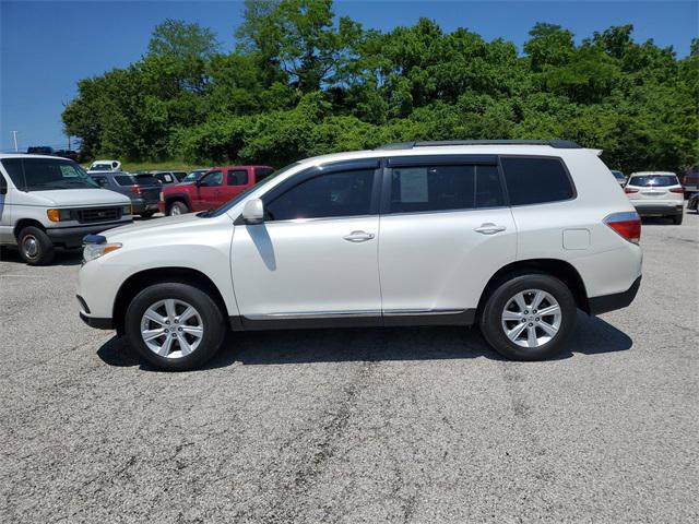 used 2012 Toyota Highlander car, priced at $10,999