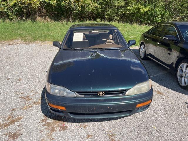 used 1995 Toyota Camry car, priced at $2,986