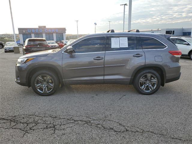 used 2017 Toyota Highlander car, priced at $24,990