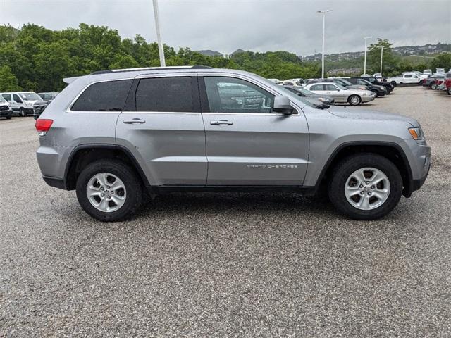 used 2015 Jeep Grand Cherokee car, priced at $13,898