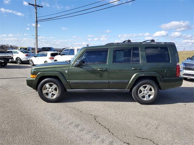 used 2007 Jeep Commander car, priced at $4,987