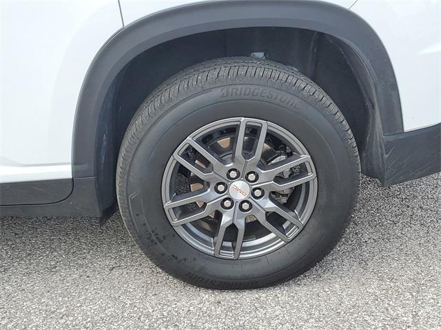 used 2025 GMC Acadia car, priced at $34,483