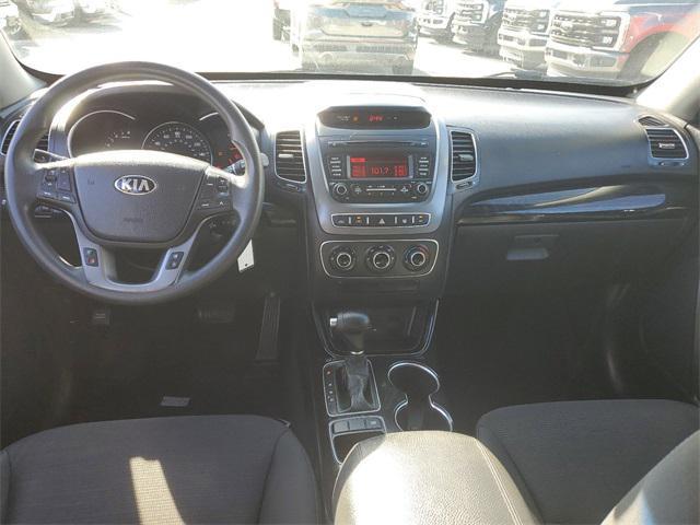 used 2015 Kia Sorento car, priced at $9,819