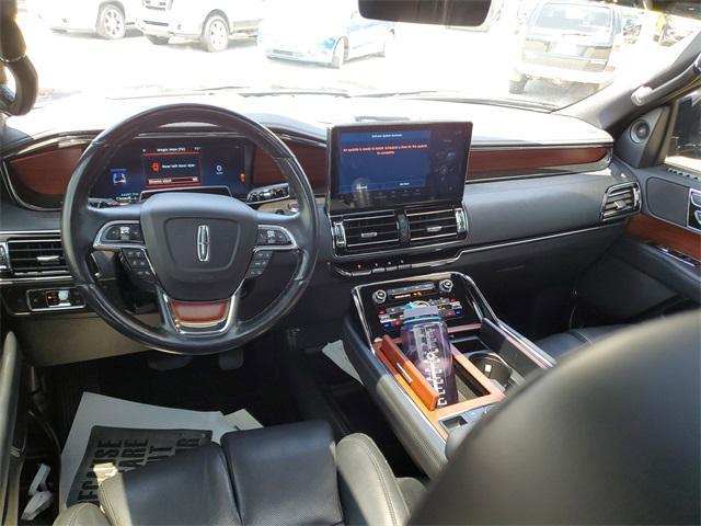 used 2022 Lincoln Navigator car, priced at $49,487