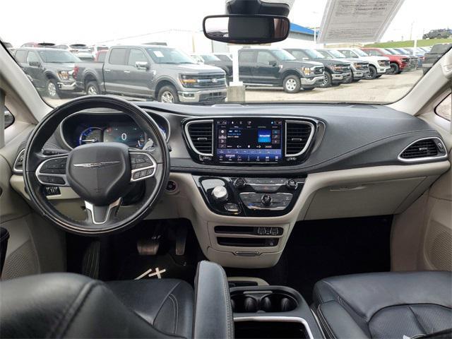 used 2022 Chrysler Pacifica Hybrid car, priced at $26,602