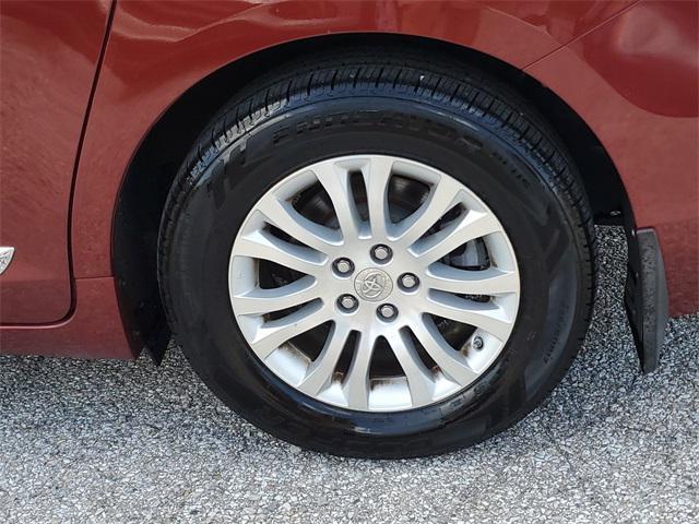 used 2016 Toyota Sienna car, priced at $13,487