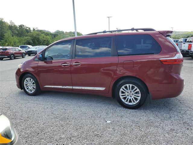 used 2016 Toyota Sienna car, priced at $13,487