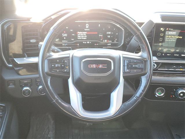 used 2022 GMC Sierra 1500 car, priced at $31,987