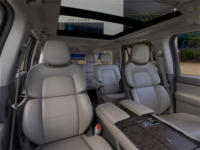 new 2024 Lincoln Navigator L car, priced at $105,345