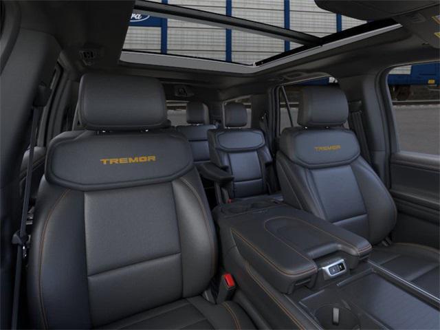 new 2025 Ford Expedition car, priced at $86,180