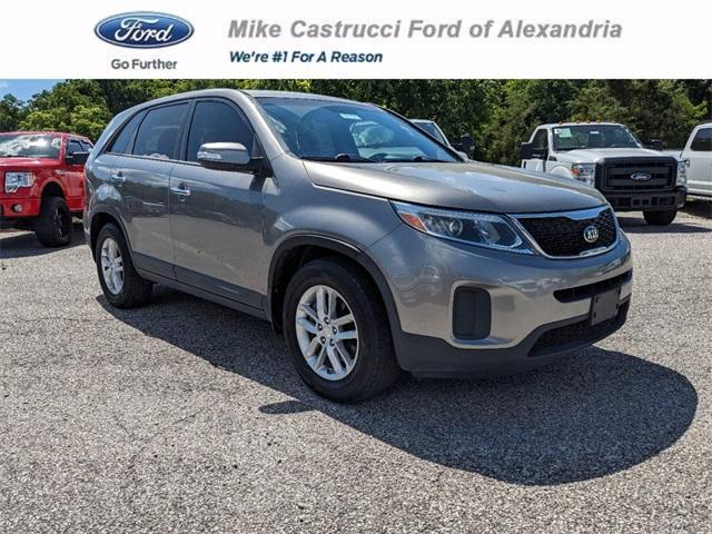 used 2015 Kia Sorento car, priced at $11,453