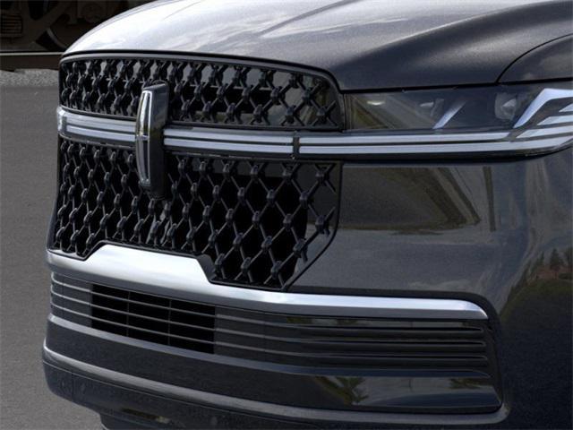 new 2025 Lincoln Navigator car, priced at $107,430