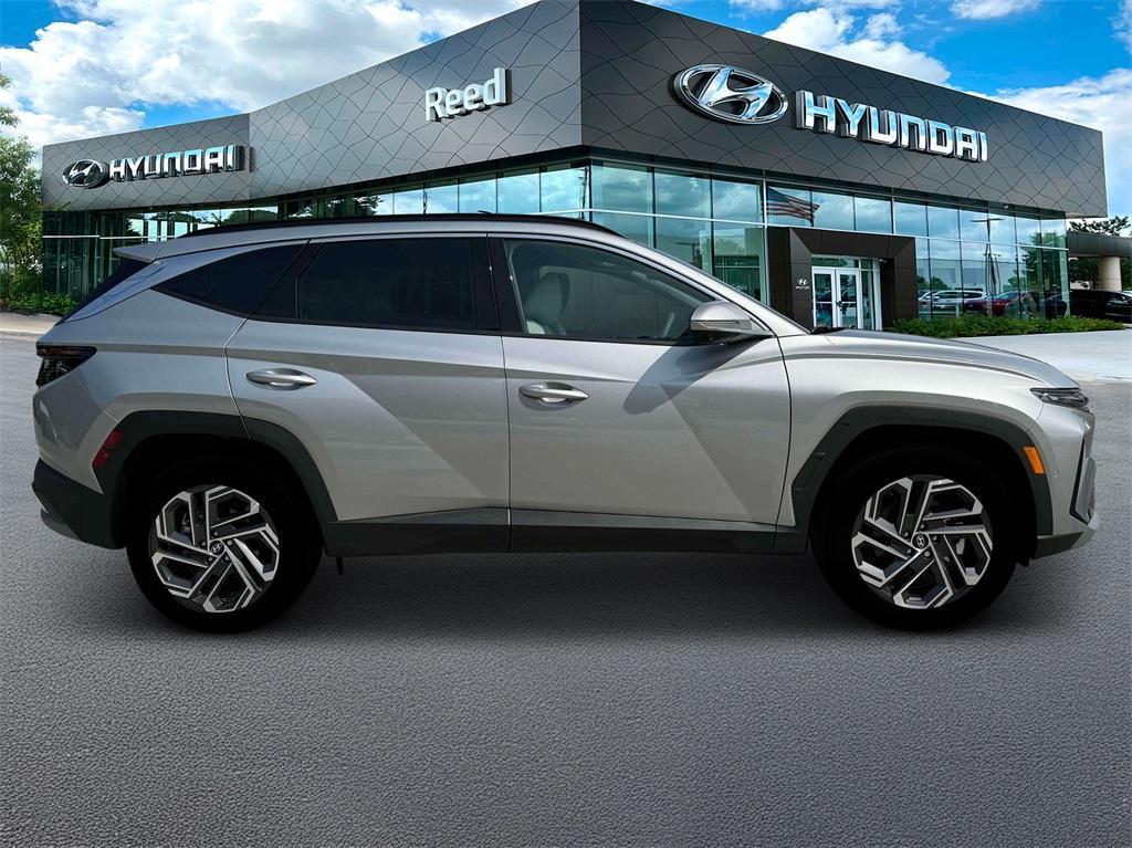 new 2025 Hyundai Tucson Hybrid car, priced at $42,179