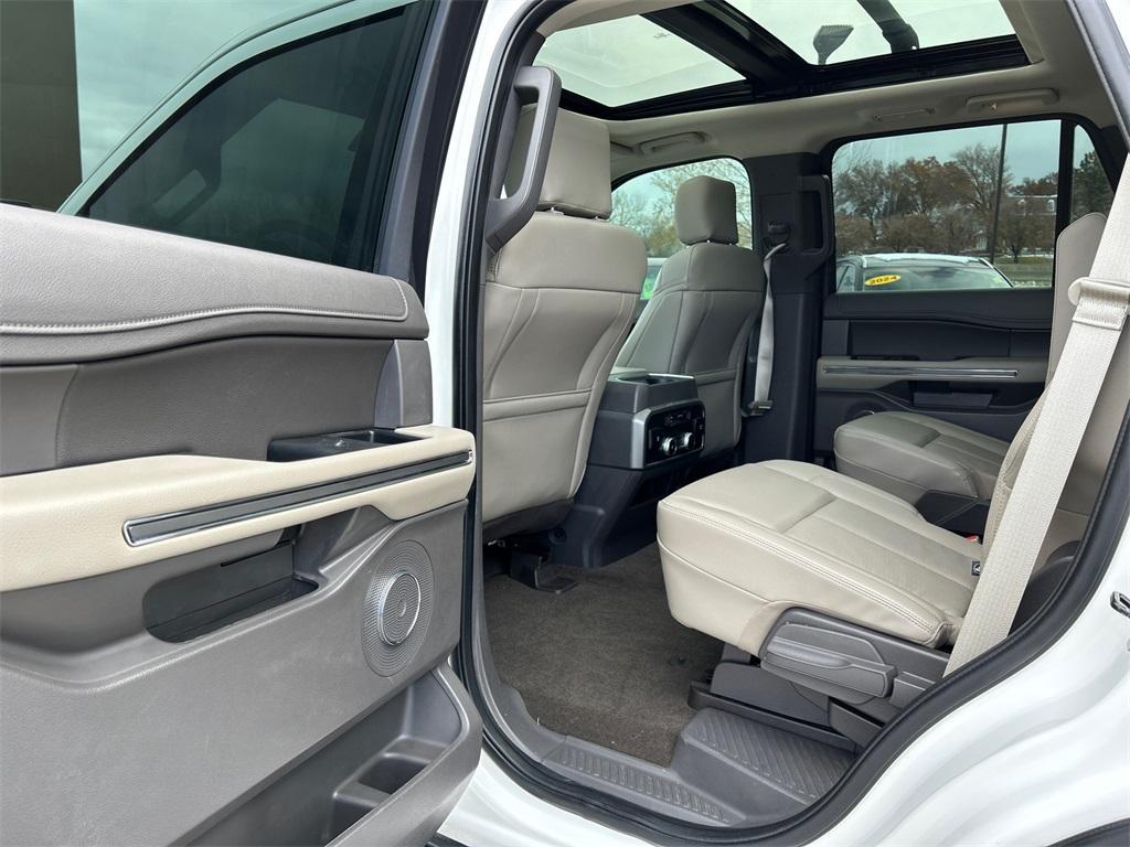 used 2020 Ford Expedition car, priced at $36,000