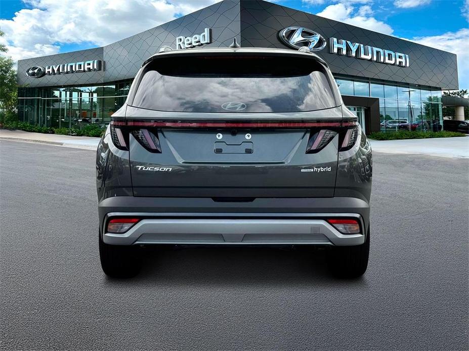 new 2025 Hyundai Tucson Hybrid car, priced at $37,884