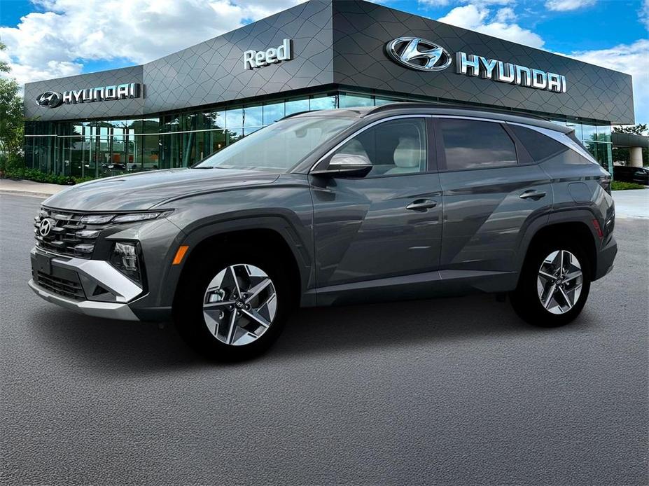 new 2025 Hyundai Tucson Hybrid car, priced at $37,884