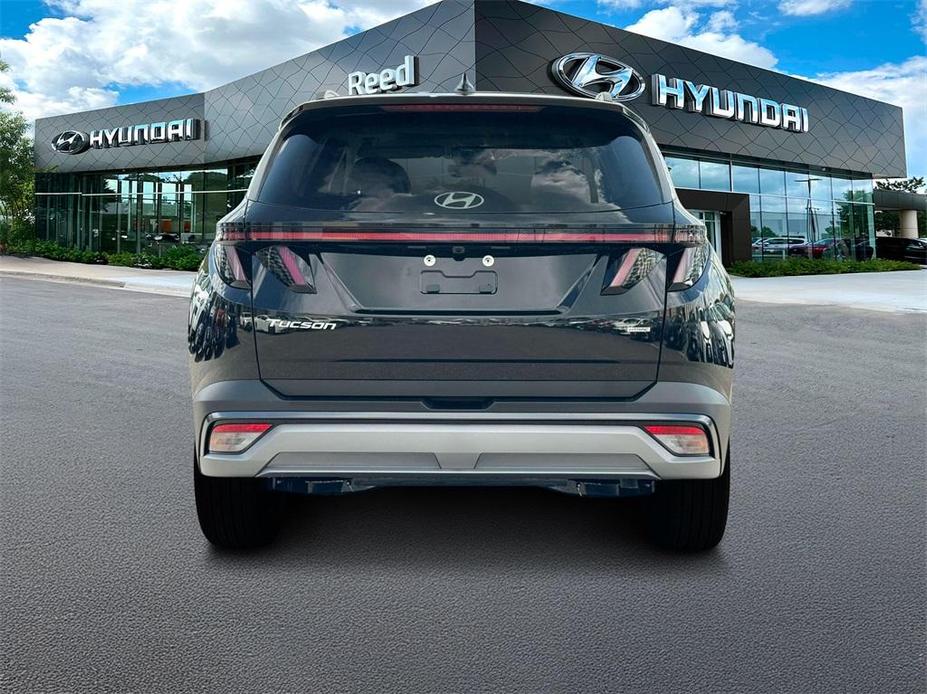 new 2025 Hyundai Tucson car, priced at $35,295