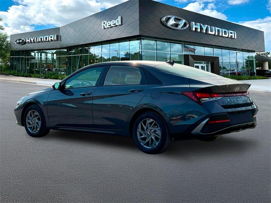 new 2024 Hyundai Elantra car, priced at $21,794