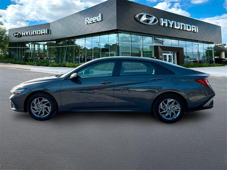 new 2024 Hyundai Elantra car, priced at $21,794