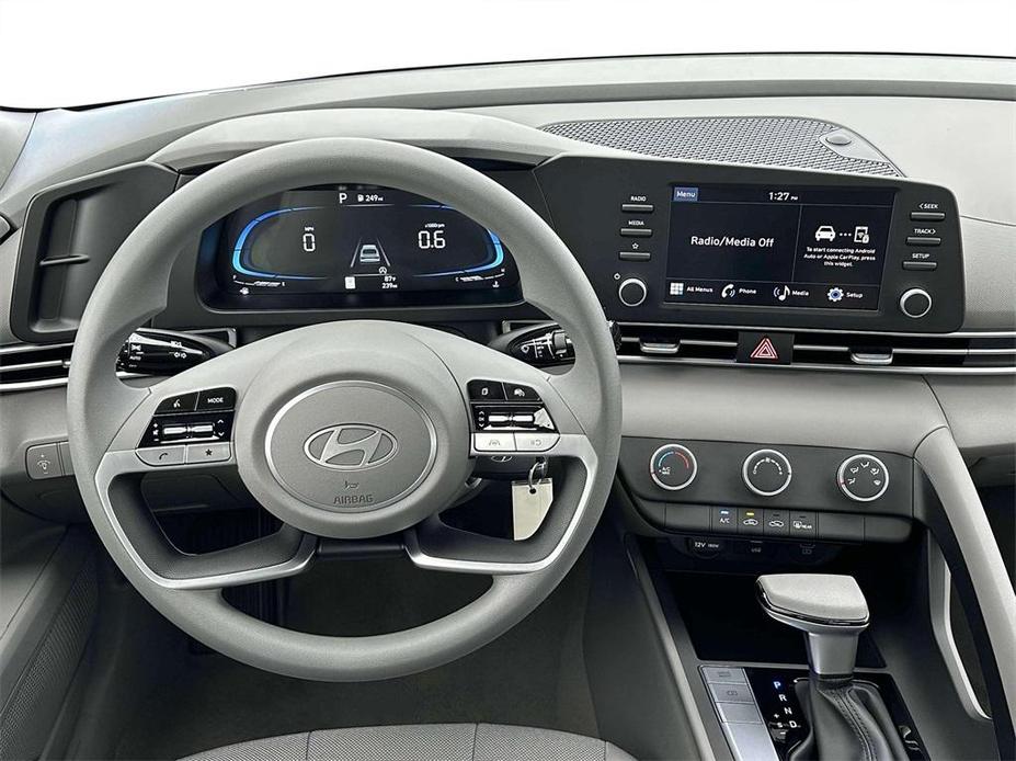 new 2024 Hyundai Elantra car, priced at $19,320