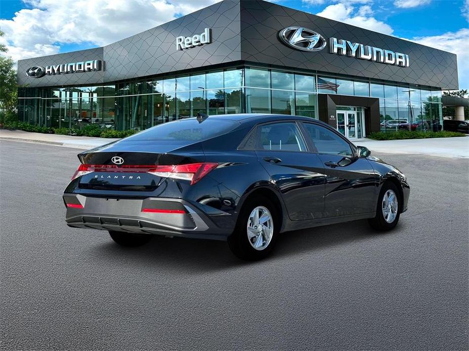 new 2024 Hyundai Elantra car, priced at $19,320