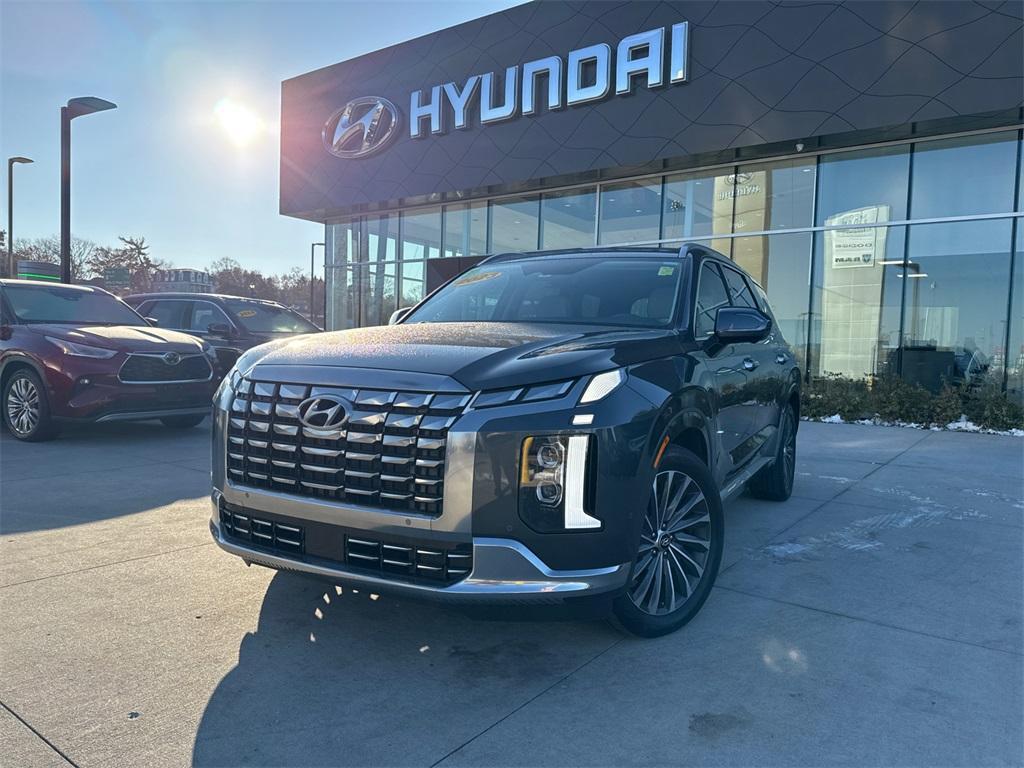 used 2023 Hyundai Palisade car, priced at $41,000