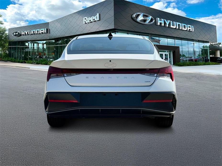 new 2025 Hyundai Elantra HEV car, priced at $30,158