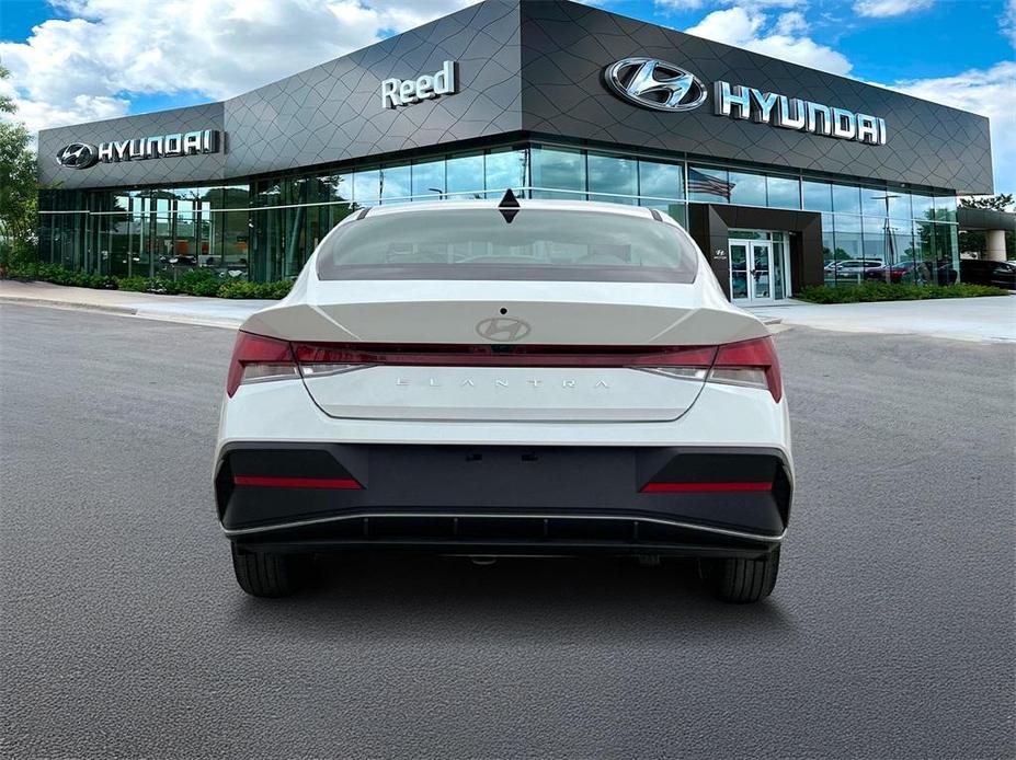 new 2024 Hyundai Elantra car, priced at $21,185