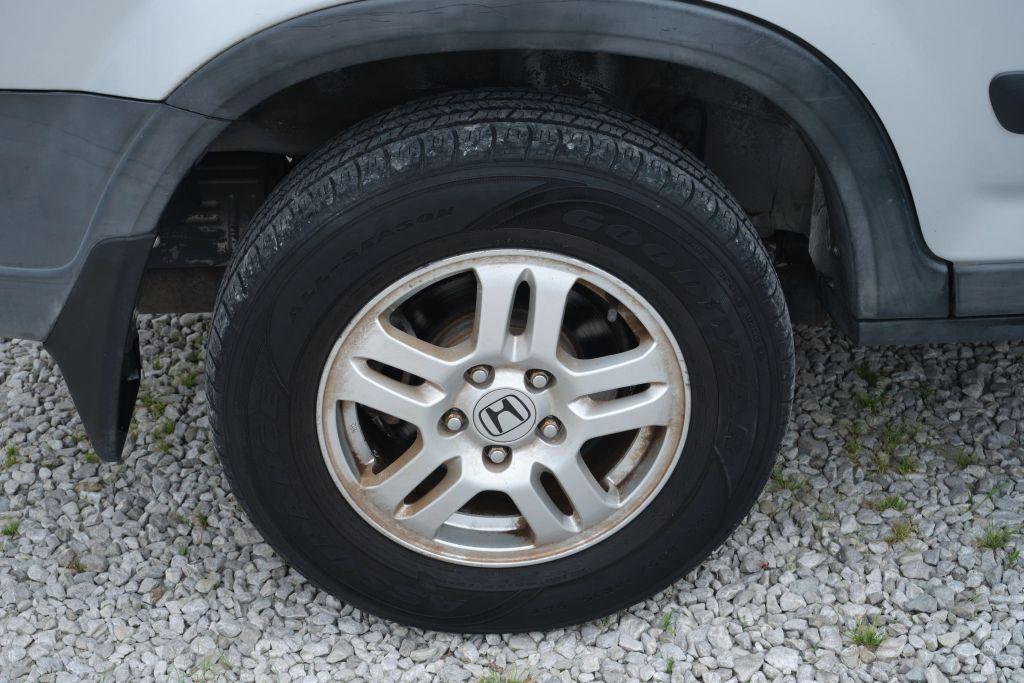 used 2004 Honda CR-V car, priced at $5,500