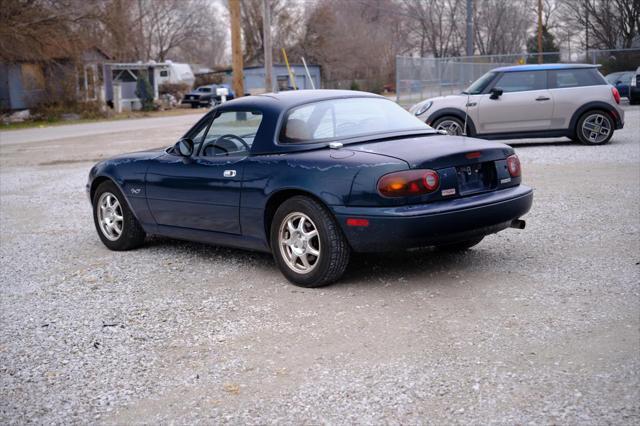 used 1994 Mazda MX-5 Miata car, priced at $9,000