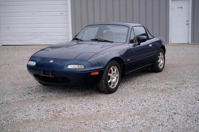 used 1994 Mazda MX-5 Miata car, priced at $9,000